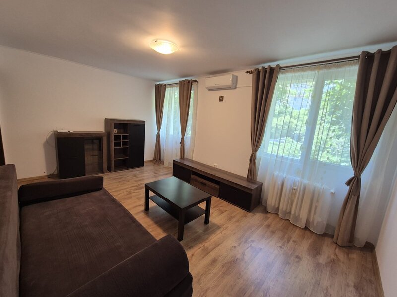 Aleea Circului, Parcul Circului,